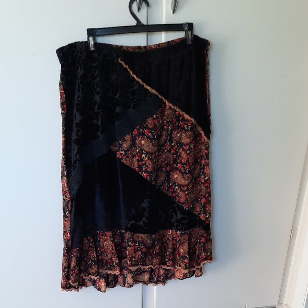 BOHO Velvet & Lace Skirt XL